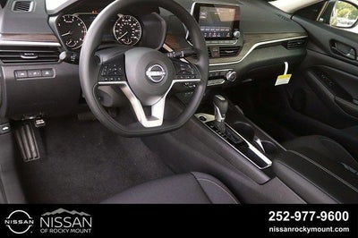 2026 Nissan Altima SV FWD