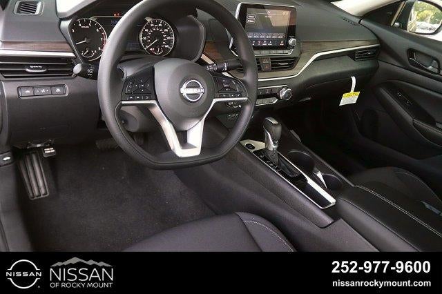 2026 Nissan Altima SV FWD