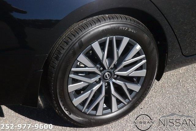 2025 Nissan Altima SV FWD