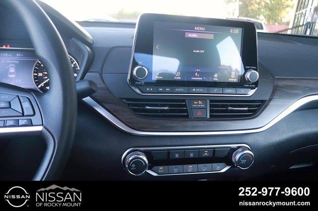 2026 Nissan Altima SV FWD