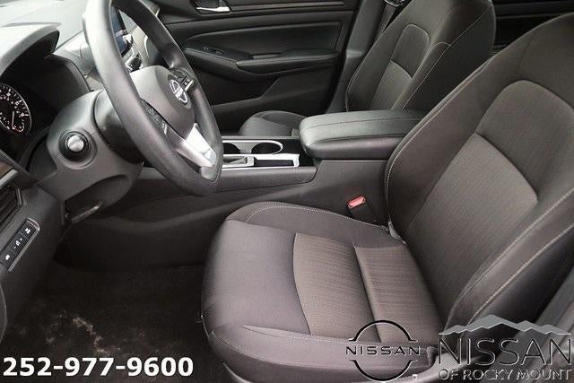 2024 Nissan Altima 2.5 SV Sedan