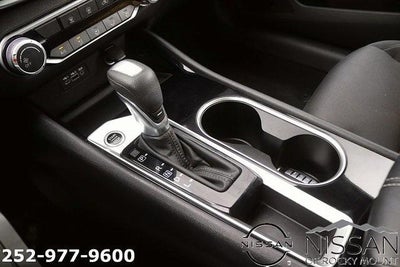 2024 Nissan Altima 2.5 SV Sedan