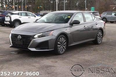 2024 Nissan Altima 2.5 SV Sedan