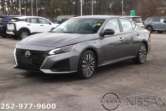 2024 Nissan Altima 2.5 SV Sedan