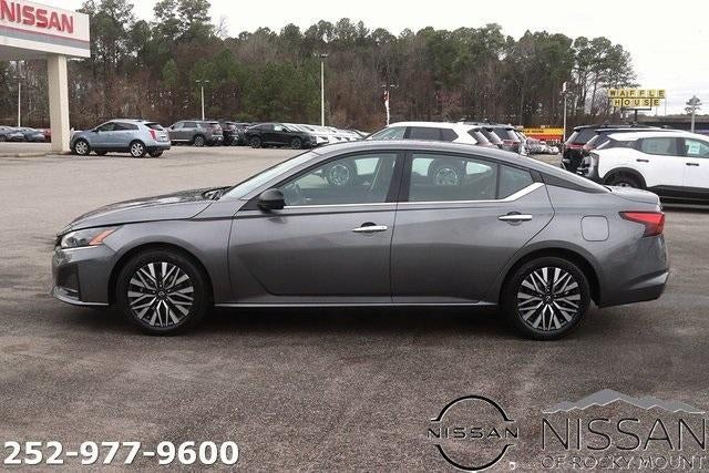 2024 Nissan Altima 2.5 SV Sedan