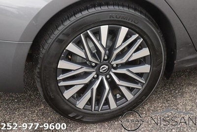 2024 Nissan Altima 2.5 SV Sedan