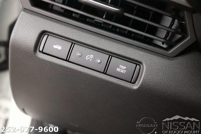 2025 Nissan Altima SV FWD