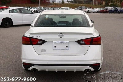 2025 Nissan Altima SV FWD