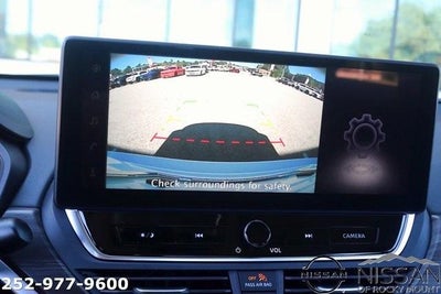 2025 Nissan Altima SV FWD