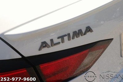 2025 Nissan Altima SV FWD
