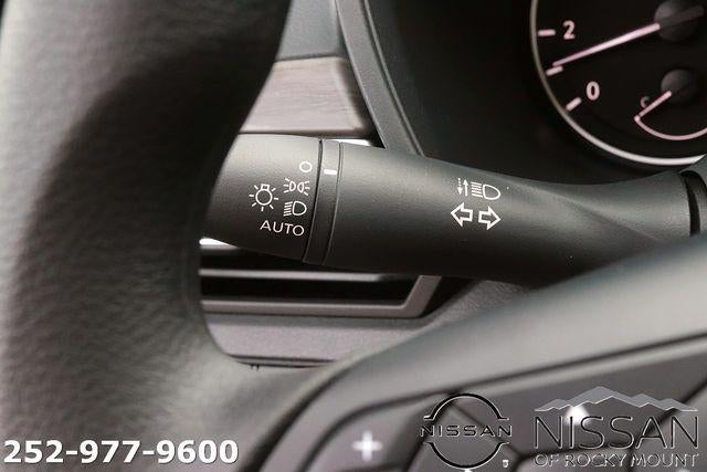 2026 Nissan Altima SV FWD