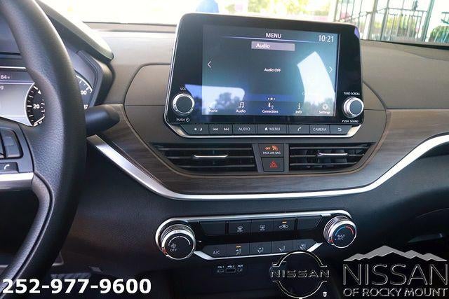 2026 Nissan Altima SV FWD