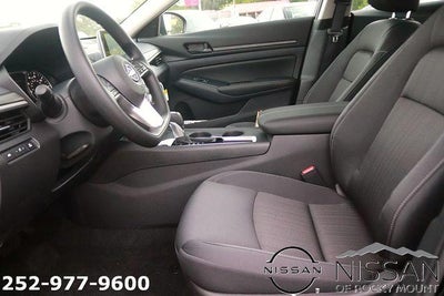2026 Nissan Altima SV FWD