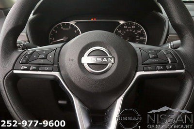 2024 Nissan Altima 2.5 SV Sedan