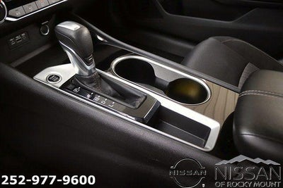 2024 Nissan Altima 2.5 SV Sedan