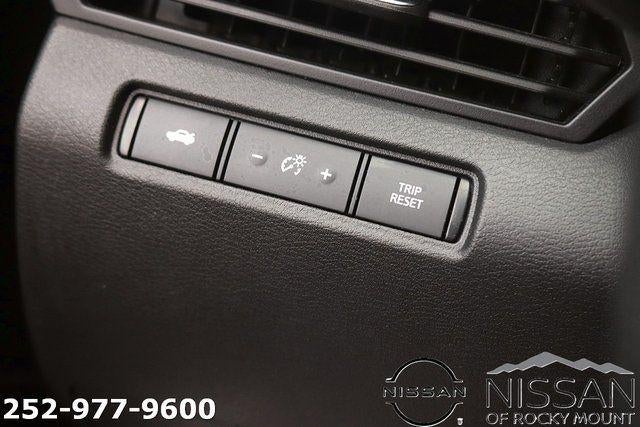 2024 Nissan Altima 2.5 SV Sedan