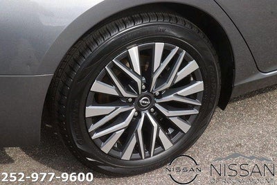 2024 Nissan Altima 2.5 SV Sedan