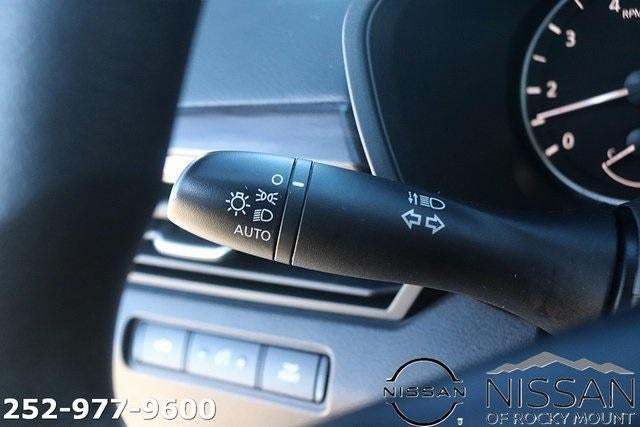 2024 Nissan Altima 2.5 SV Sedan