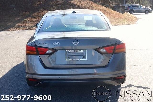 2024 Nissan Altima 2.5 SV Sedan