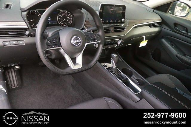 2026 Nissan Altima SV FWD