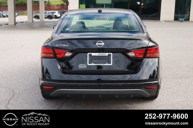 2026 Nissan Altima SV FWD