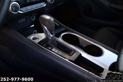 2024 Nissan Altima 2.5 SV Sedan