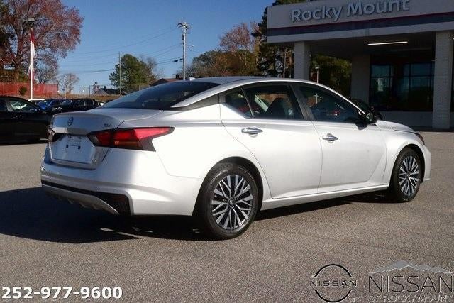 2024 Nissan Altima 2.5 SV Sedan