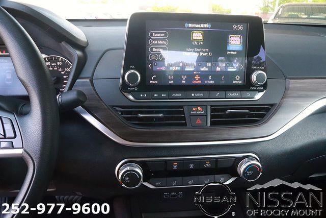 2026 Nissan Altima SV FWD