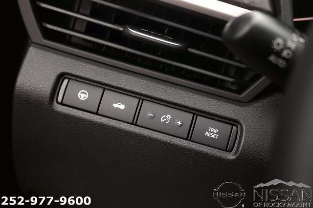 2025 Nissan Altima SV FWD