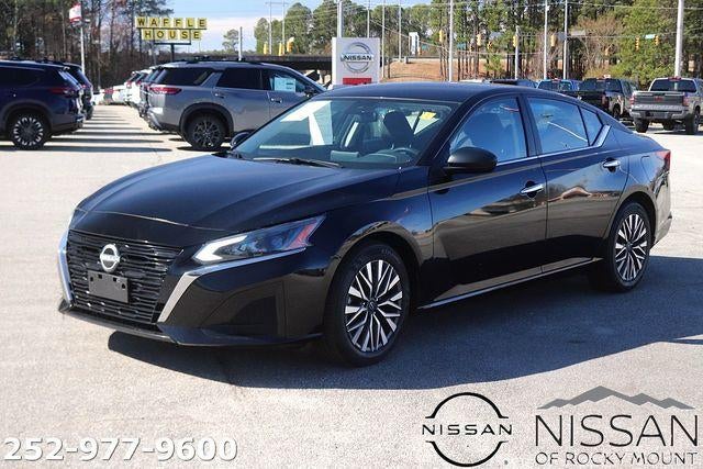 2024 Nissan Altima 2.5 SV Sedan