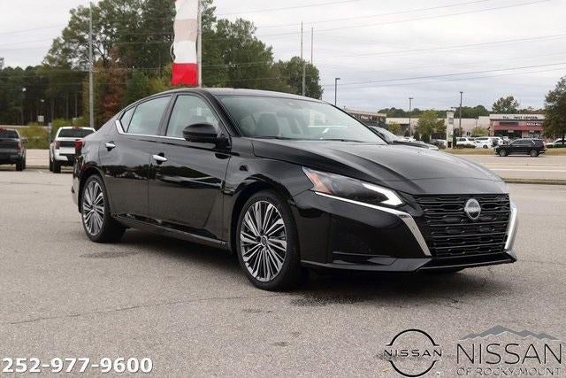 2025 Nissan Altima SL FWD