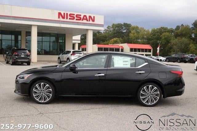 2025 Nissan Altima SL FWD