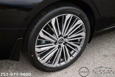 2025 Nissan Altima SL FWD