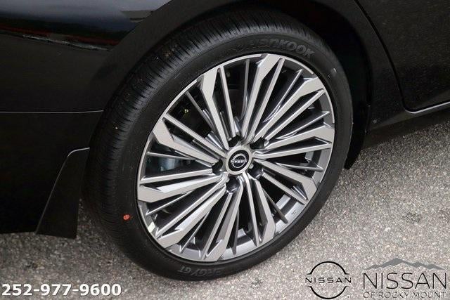 2025 Nissan Altima SL FWD