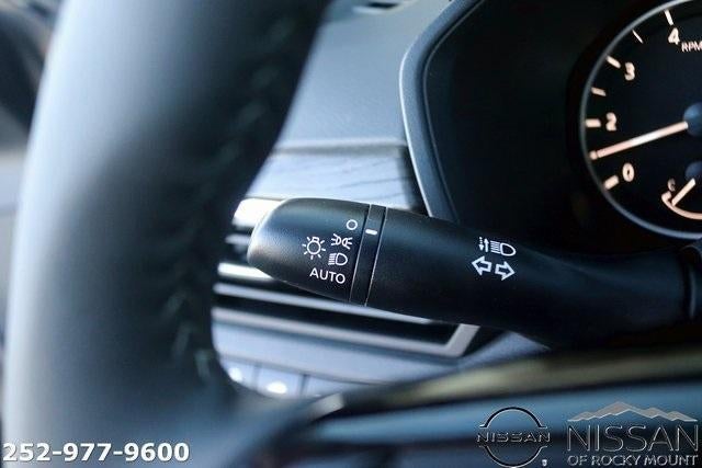 2025 Nissan Altima SL FWD