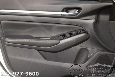 2025 Nissan Altima SL FWD