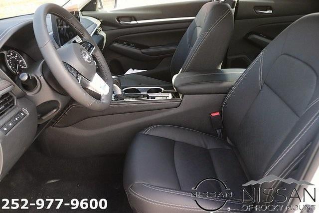 2025 Nissan Altima SL FWD