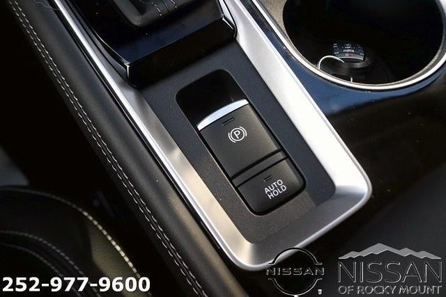 2025 Nissan Altima SL FWD