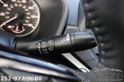 2025 Nissan Altima SL FWD