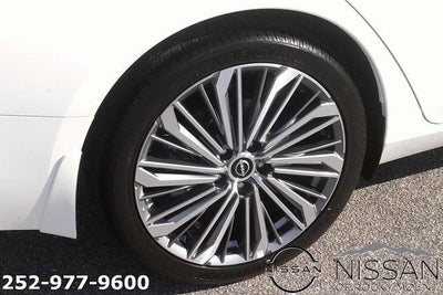 2025 Nissan Altima SL FWD