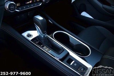 2025 Nissan Altima SL FWD