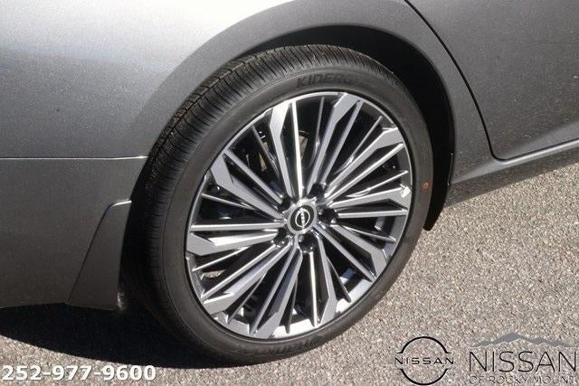 2025 Nissan Altima SL FWD