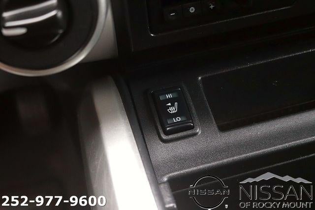 2021 Nissan Titan 4x4 Crew Cab SL