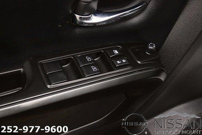 2024 Nissan Titan 4x2 Crew Cab SV