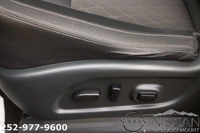 2024 Nissan Titan 4x2 Crew Cab SV