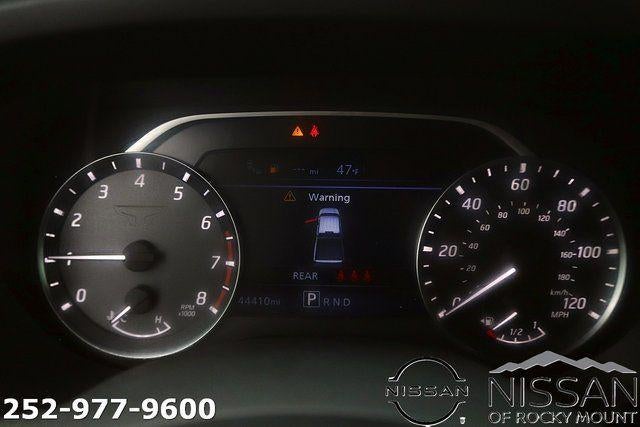 2024 Nissan Titan 4x2 Crew Cab SV