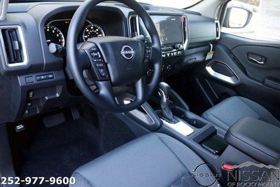 2026 Nissan Frontier Crew Cab 4x2 SV