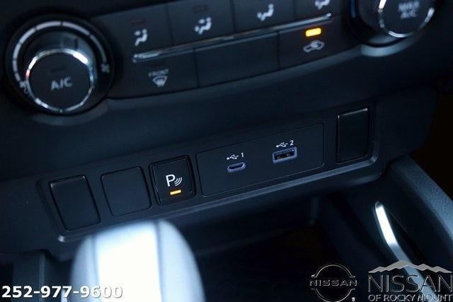 2026 Nissan Frontier Crew Cab 4x2 SV