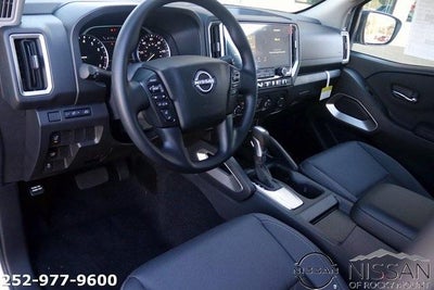 2026 Nissan Frontier Crew Cab 4x2 SV