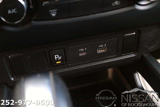 2022 Nissan Frontier Crew Cab 4x2 S Auto
